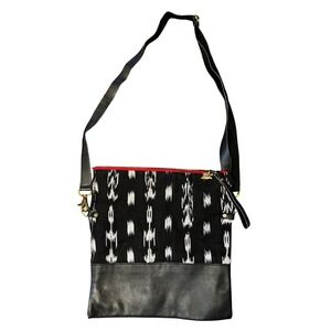 Vaalbara Designs Handmade Crossbody Bag - Black Ikat & Leather Trim